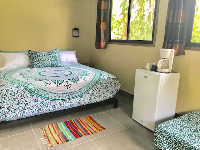 Boutique Jungle Cabinas KING SUITE #6