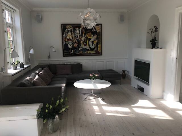 Beautiful house close to the beach and city center gallery image 5