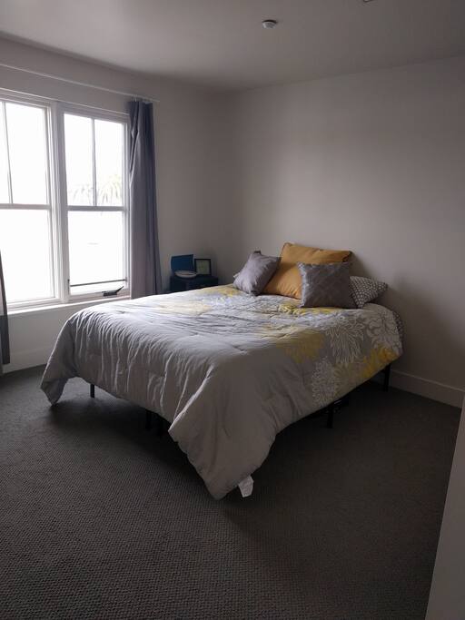 Queen Bed
