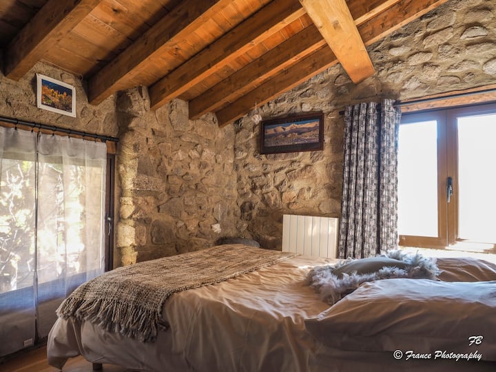 Floor Bedroom 1