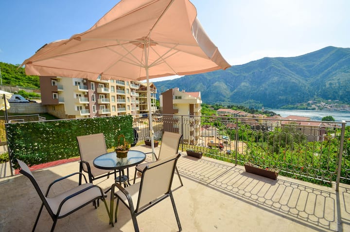 Sea View Studio - Kotor