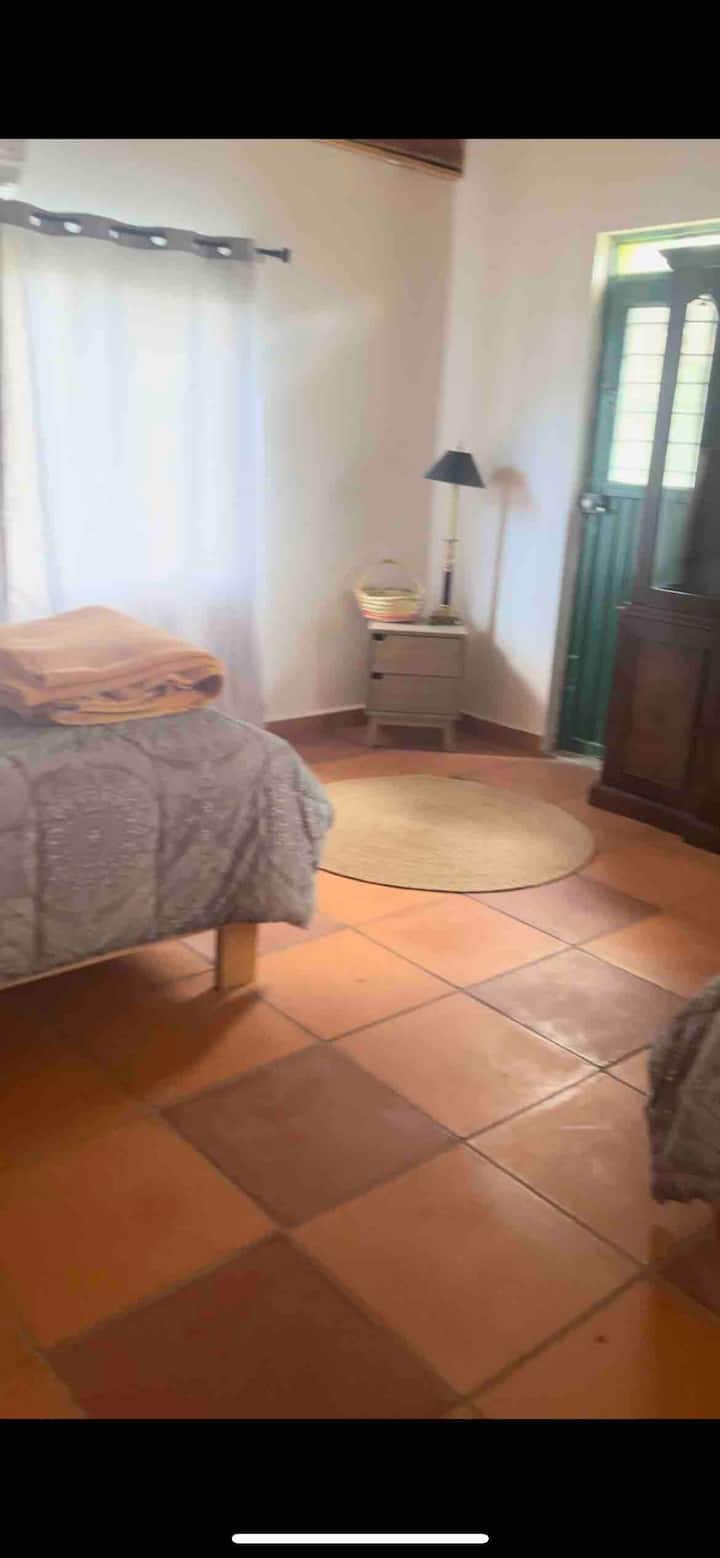 საძინებელი 2