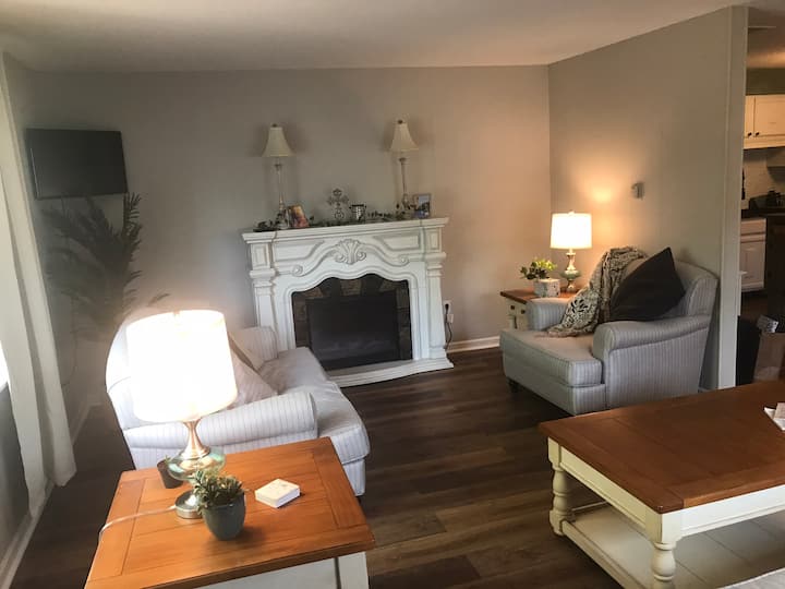 10 Best Airbnb Vacation Rentals Near Chautauqua Lake, New York Trip101