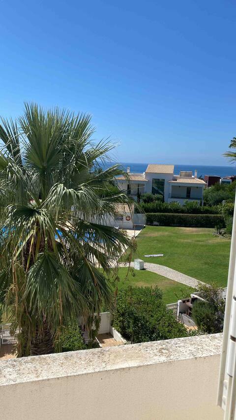 3 bedroom house on beautiful resort near beach.