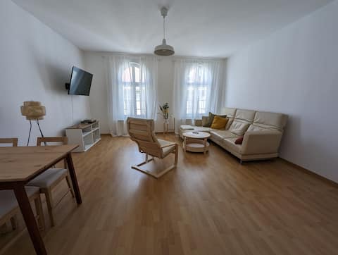 Apartment in downtown Hall