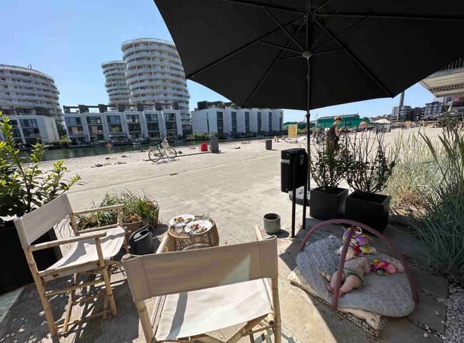 Familiebyhus på stranden og tæt på centrum gallery image 5