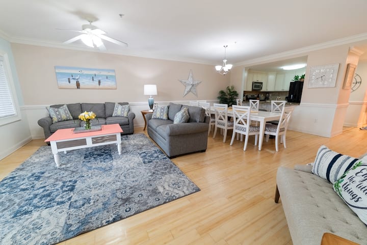 Brass Rail- Beachside- 2 Pools- Flexible Bookings - Tybee Island, GA