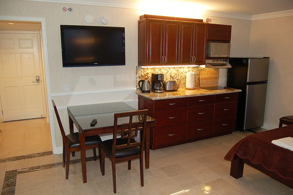 Living room with kitchenette