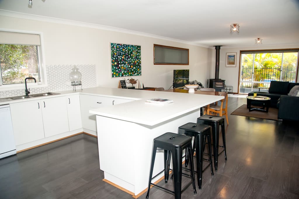 Open living with views of the pool at our Mollymook Beach Holiday Rental. Family and pet friendly accomodation on the South Coast of NSW.