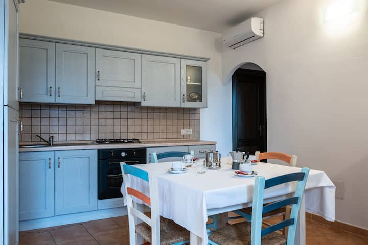 Appartamento In Residence Con Piscina. Panorama. - Castelsardo