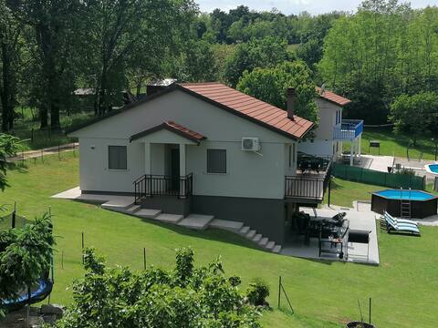 Villa Lana (enjoy your privacy)