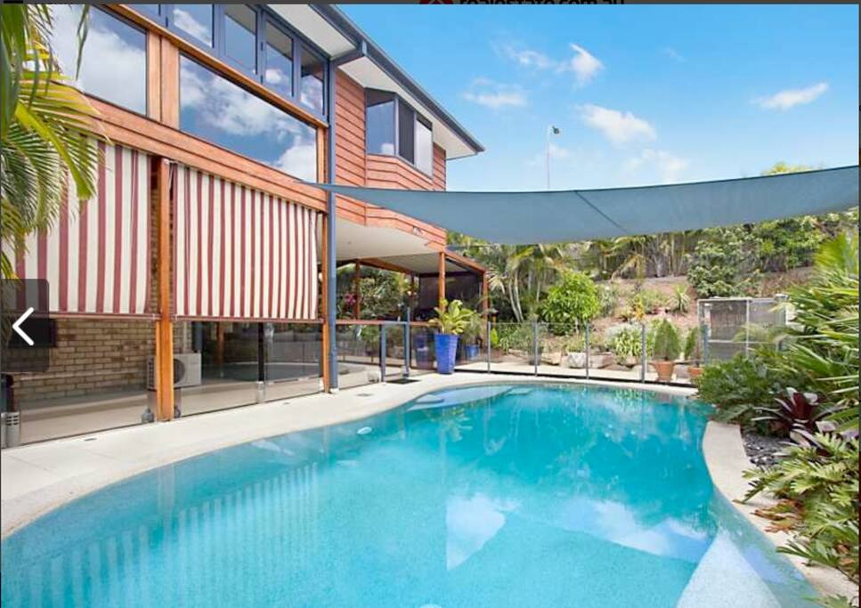 Delicious pool!! Seriously, in spring and summer... this is where you want to be