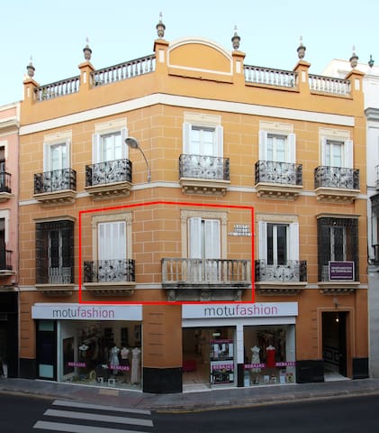 Apartamentos Campana managed Airbnb listing 3