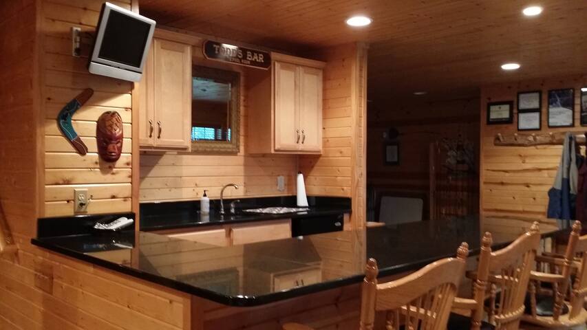 The Dosch Home Away from Home gallery image 3