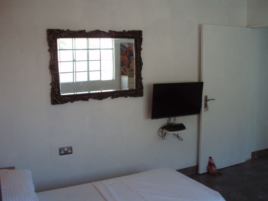 150 sq.ft. room, with 110 / 220 in the room, and a sea view.