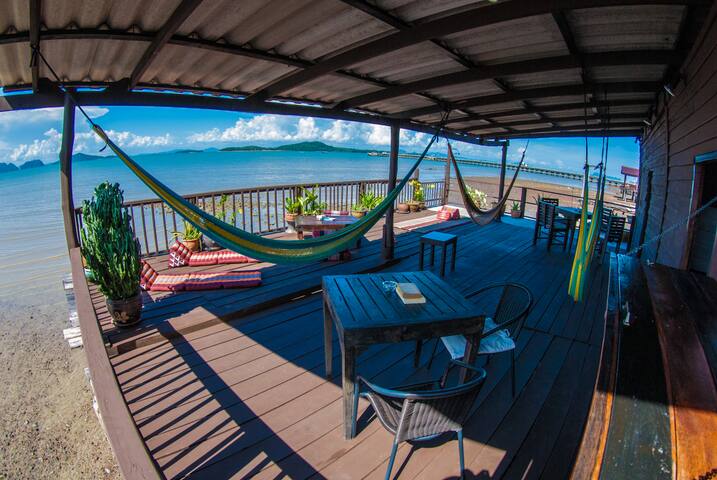 Mango Houses  - Seafront Suite Two