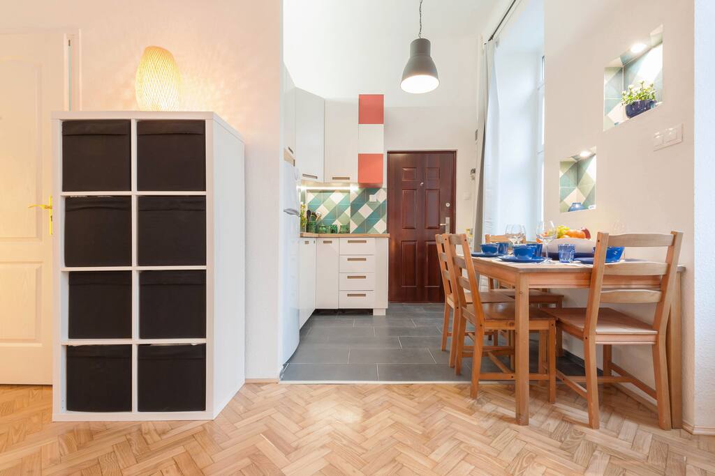 the apartment has a dining table for 4 persons, where you can eat or have a coffee or tea from the complimentary tea and coffee what comes with the apartment