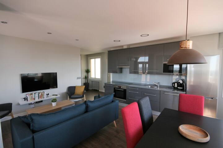 Penthouse in Gran Vía with Terrace to Royal Palace gallery image 5