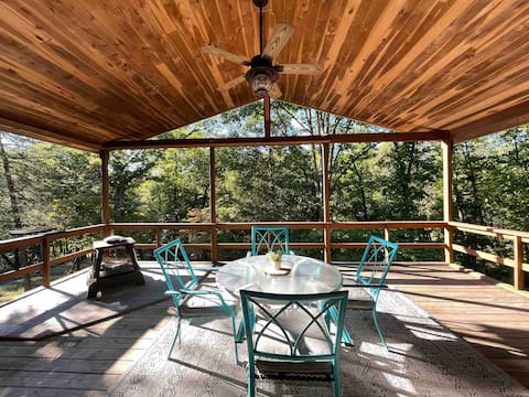 Top Airbnb: Start 2 Shred Trailhead Retreat-Blowing Springs in Arkansas