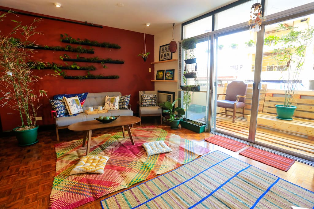 The communal chill out area perfect for lazing around, hanging out, or working from home. The indoor plants are real. :)