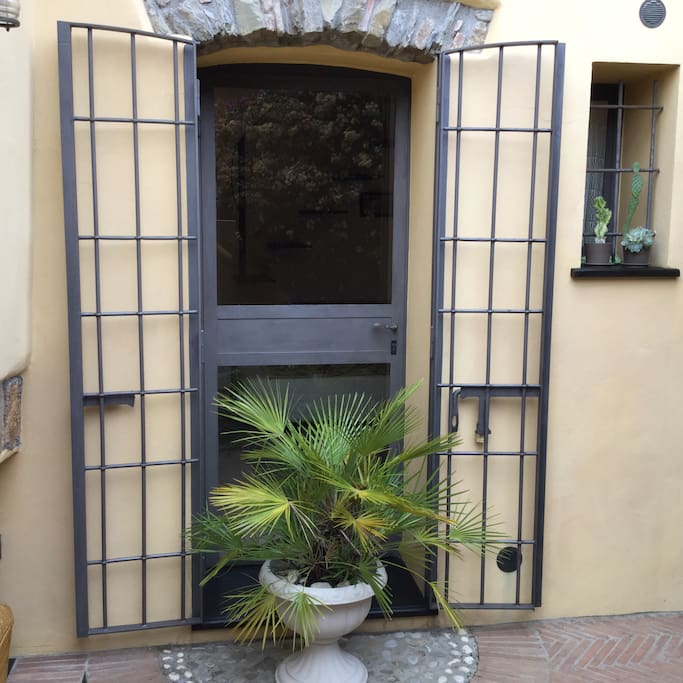 Porta giardino sala