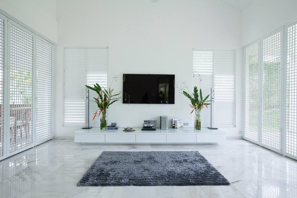Open air concept living hall.