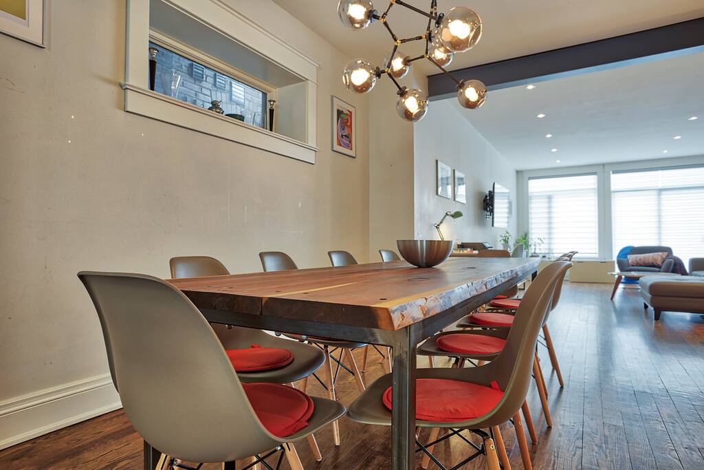 10 SEAT DINING