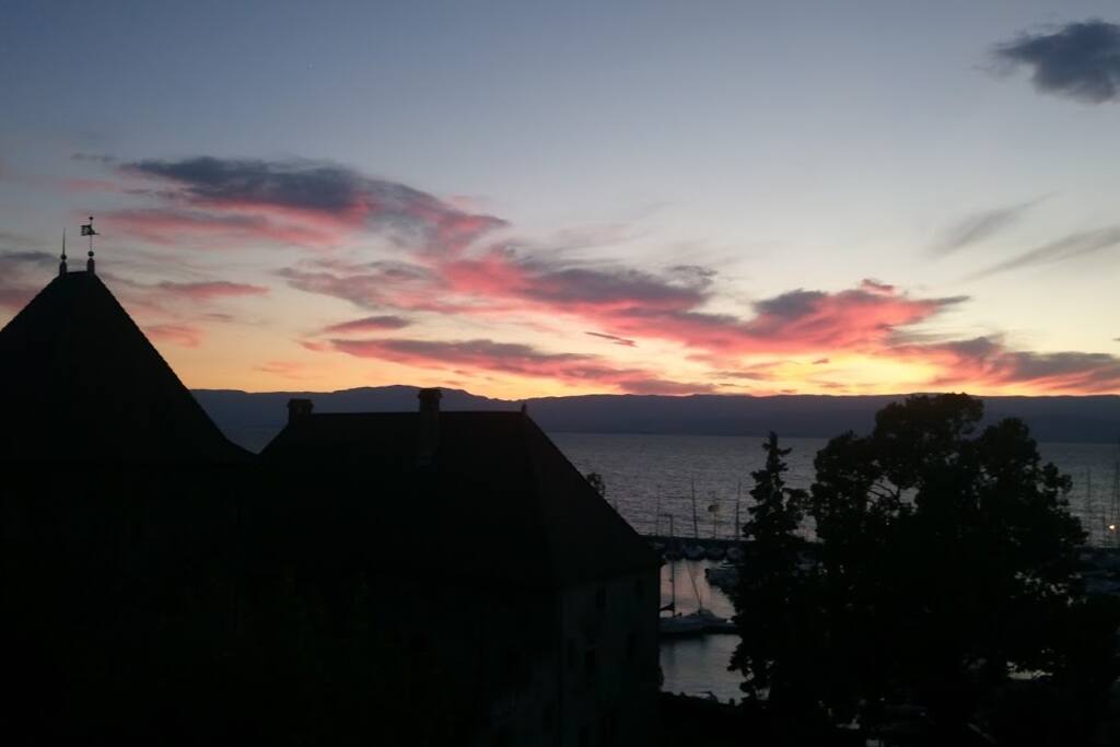 Coucher de soleil depuis la terrasse