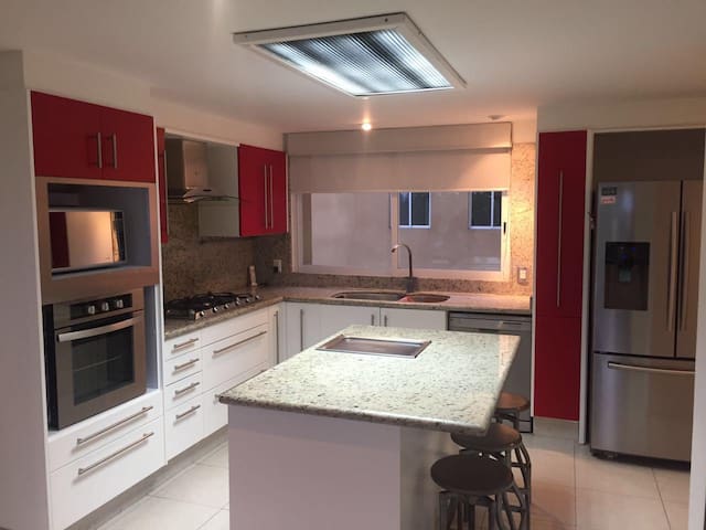 Luxury apartment Santa Fe gallery image 2