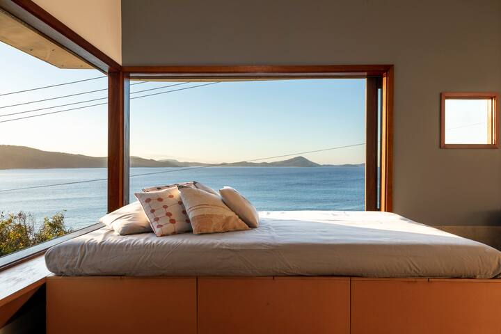 Fishcakes Bohemian Living in Seal Rocks gallery image 2