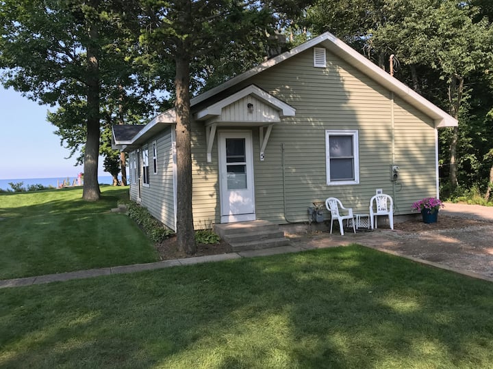Muskegon Cabin Rentals Cottage and Cabin Rentals Airbnb