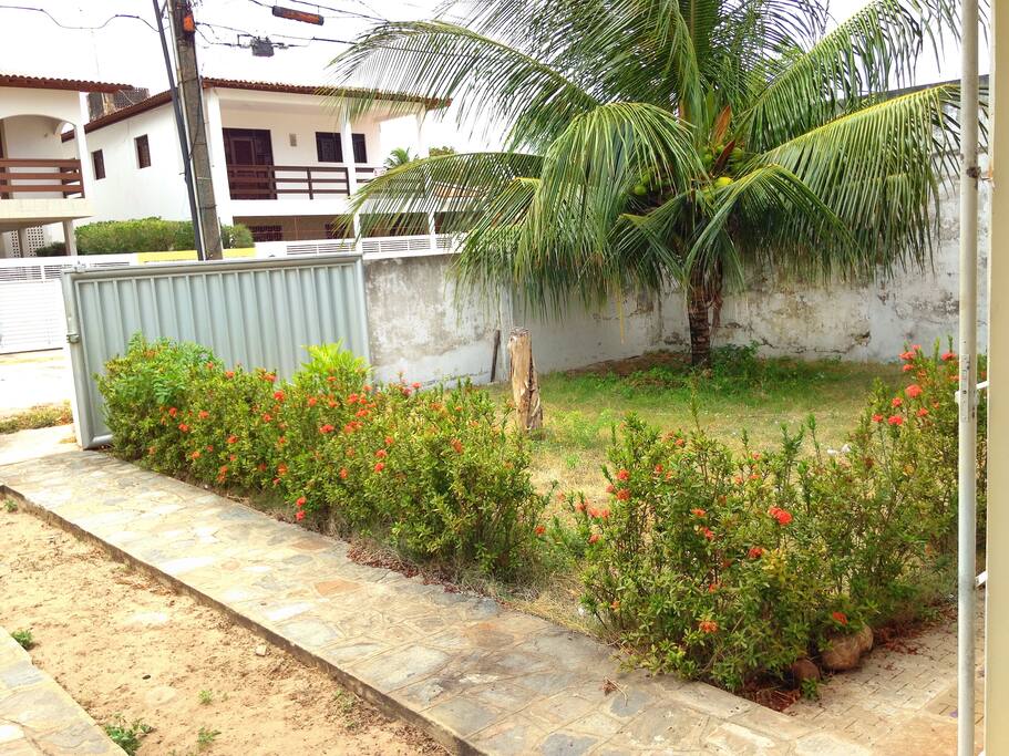 Jardim externo.