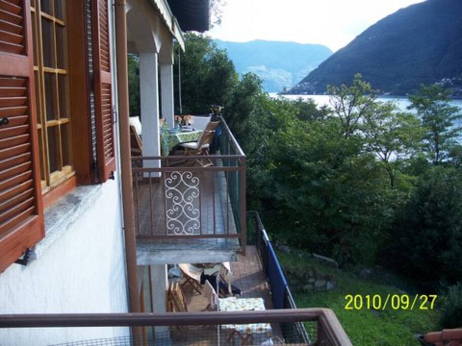 LakefrontVillaBrigida 5 bedrooms 3.5 baths