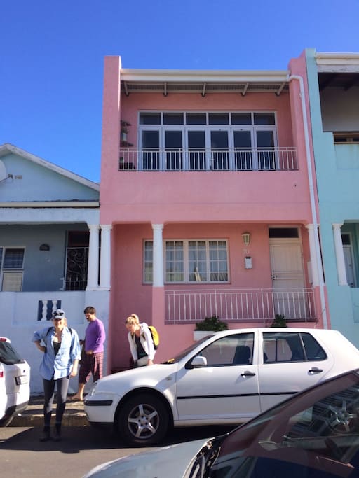 Welcome to the little pink house!