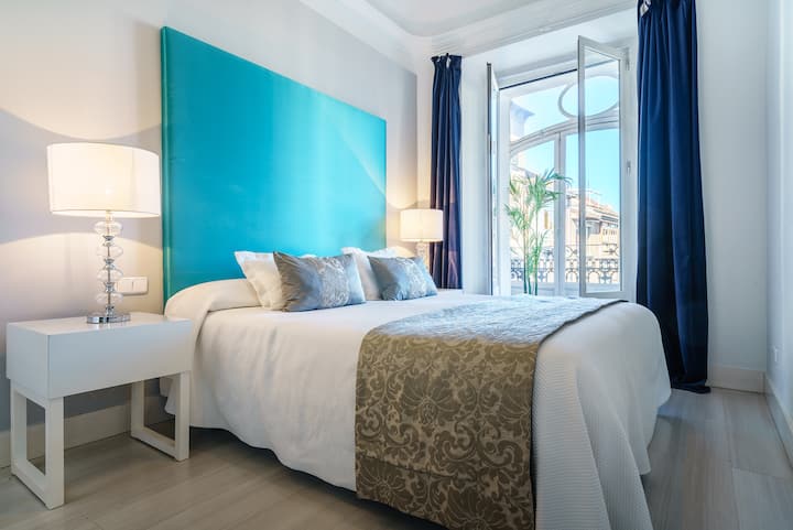 Master bedroom with terrace