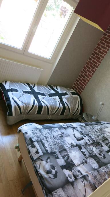Extra 80x190 bed.