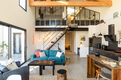 Loft - Village House+Air conditioning+Terrace, Prox Luberon