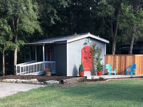 Cabin on White Rock Creek