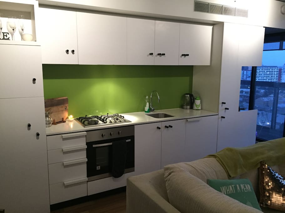 Kitchen with fridge, freezer, oven, microwave, dishwasher and all other white goods