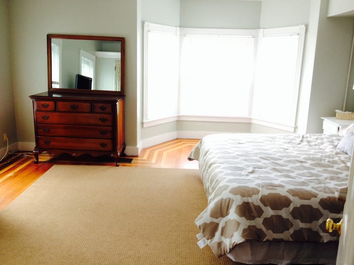 Dormitorio principal, segundo piso