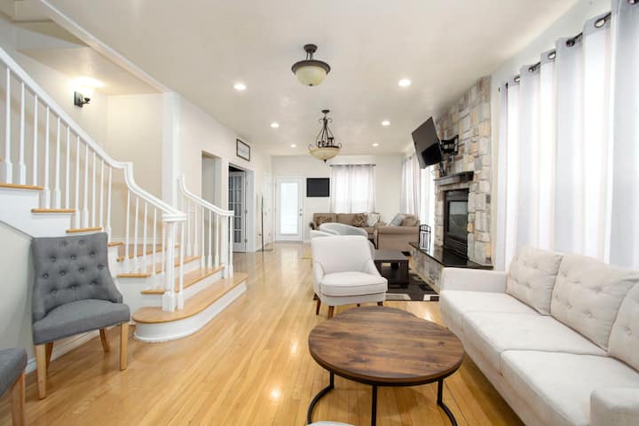 ห้องนั่งเล่นโซฟาเตียงแฝด