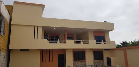 Rental house, playa crucita