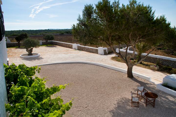 Son Bernadí. Casa rural con vistas al campo y mar gallery image 3