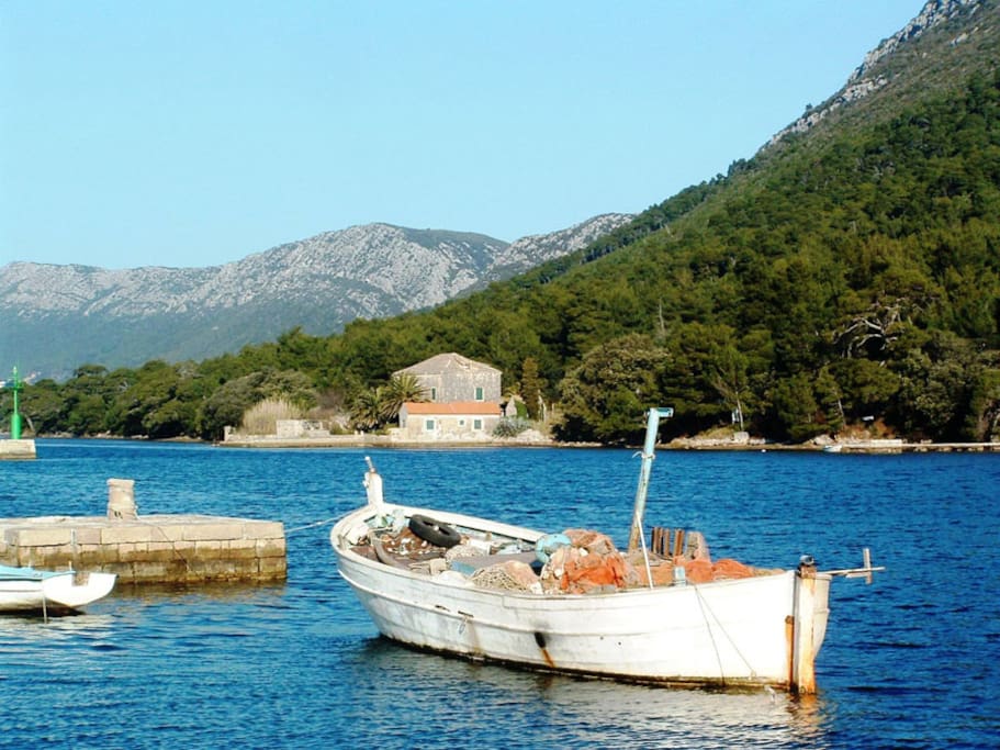 Broce harbour, a delightful and tranquil spot just five minutes walk from the villa.