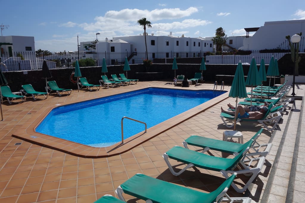 16 apartments share this pool.