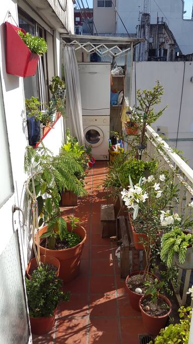 Green balcony with loads of sun, washmachine and dish washer