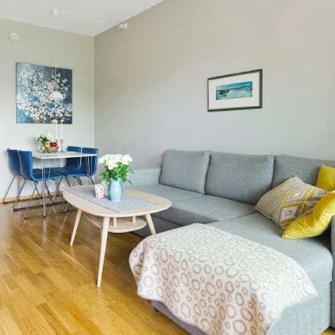 Cosy apartment close to city and forrest