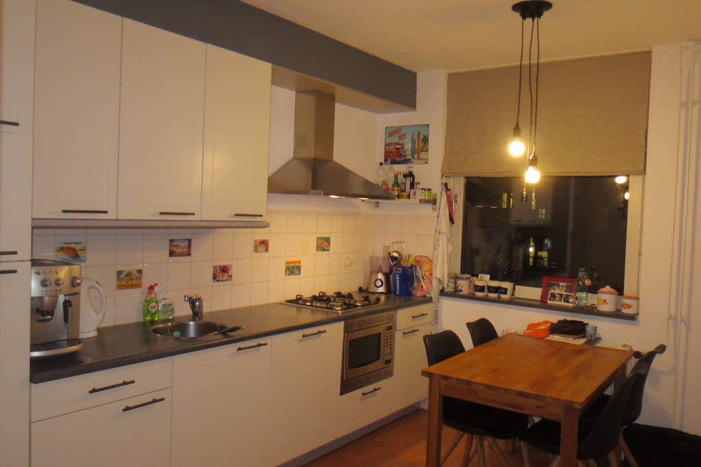 Fully equipped kitchen to cook delicious meals