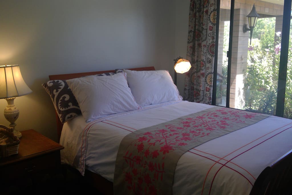 A private large bedroom that is Clean and Comfortable with a full size hotel quality bed and luxury linens.