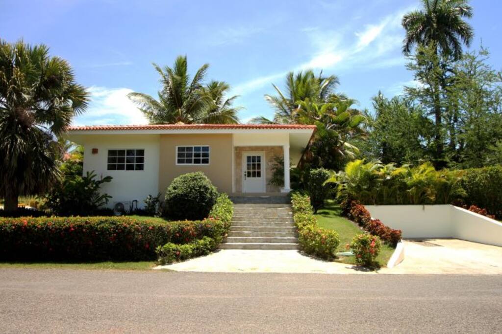 Private front entrance